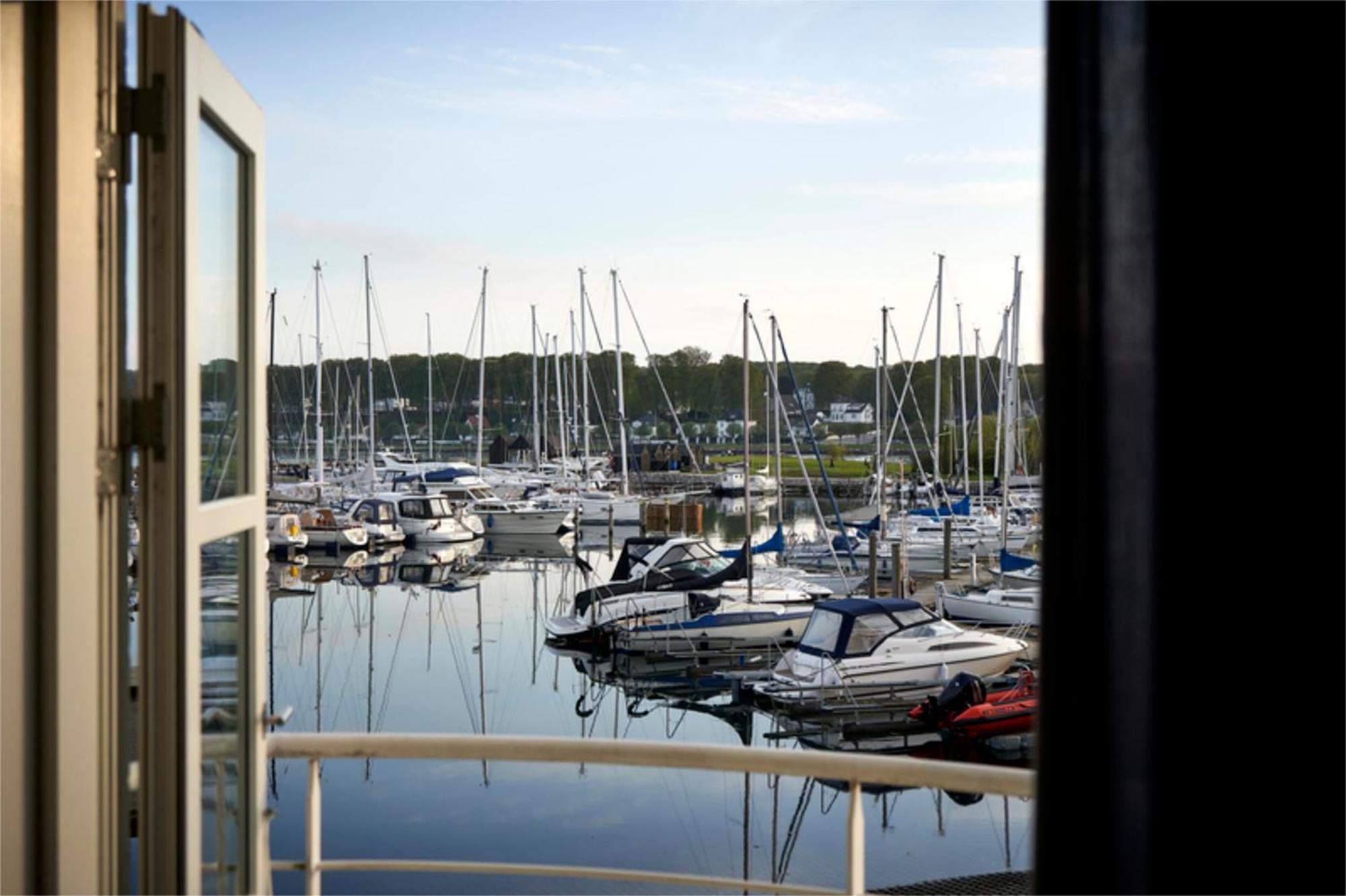 Bb-Hotel Aarhus Havnehotellet Экстерьер фото